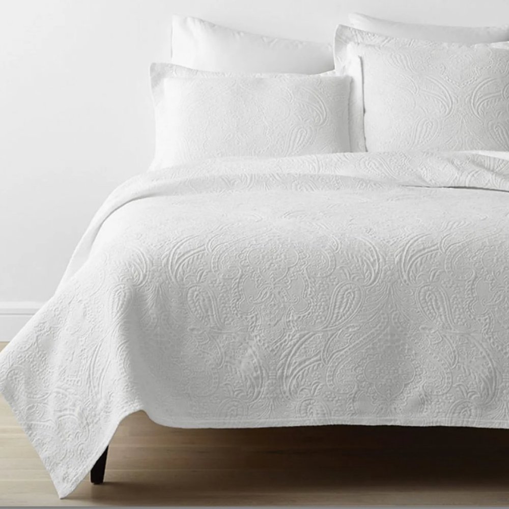 Company Store Hillcrest Cotton Matelassé Coverlet - White Queen NWT